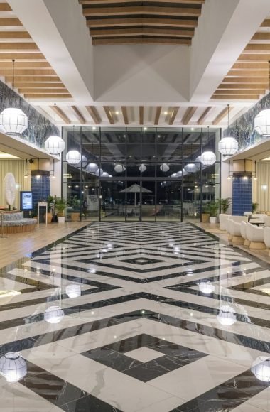 Ocean-Eden-Bay-Hotel-4